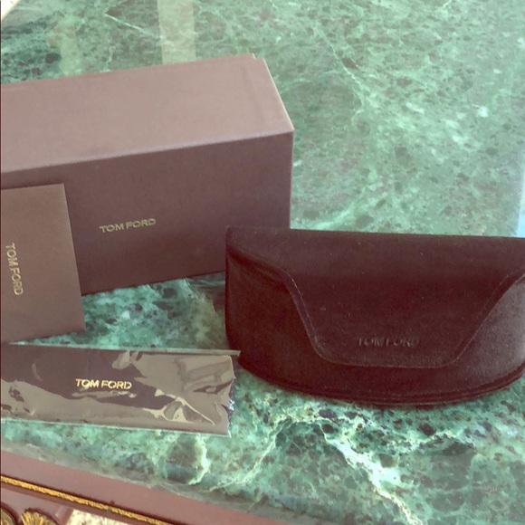 Tom Ford Accessories - Tom Ford sunglasses case, box, and lens cloth